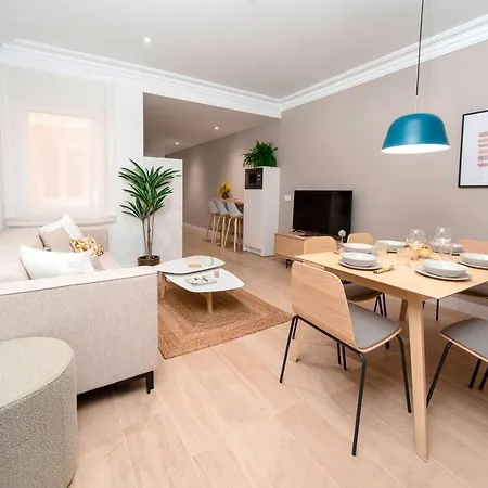 Real By Recordis Apartment