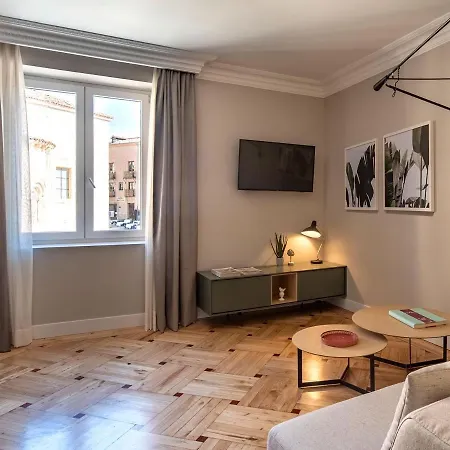 Real By Recordis Apartment *