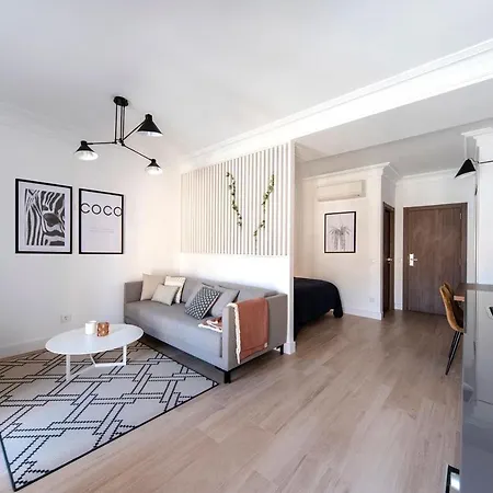 Real By Recordis Appartement